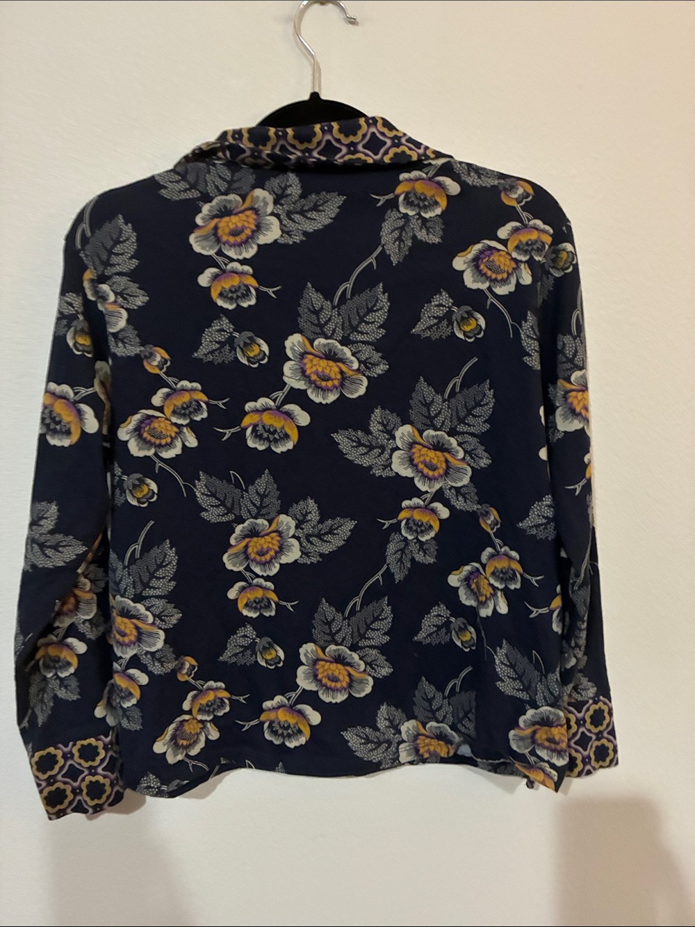 Vera Bradley Navy Floral Pajama Top with Yellow Accents - Picture 8 of 8